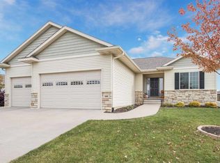 1444 Lake Shore Dr, Iowa City, IA 52246