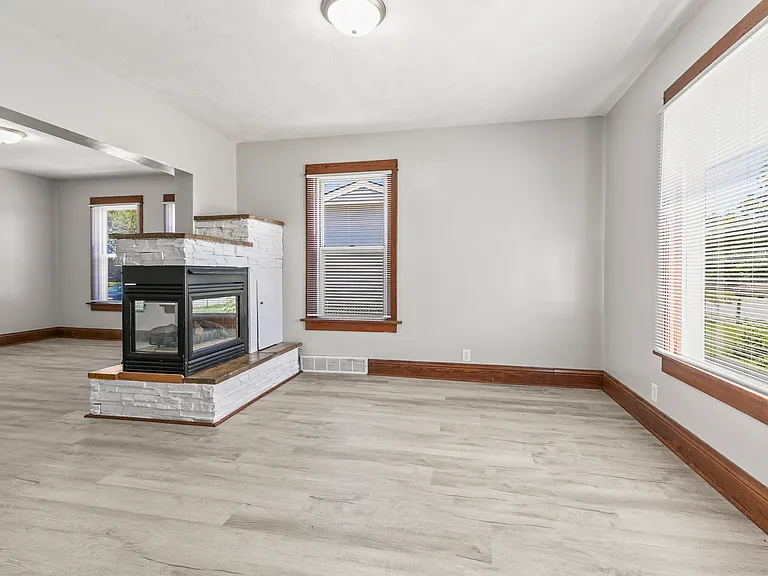 3704 Arbor St — Photo 8