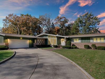 4716 83rd St, Kenosha, WI, 53142