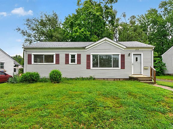 2nd image of 815 Cheryl Ln