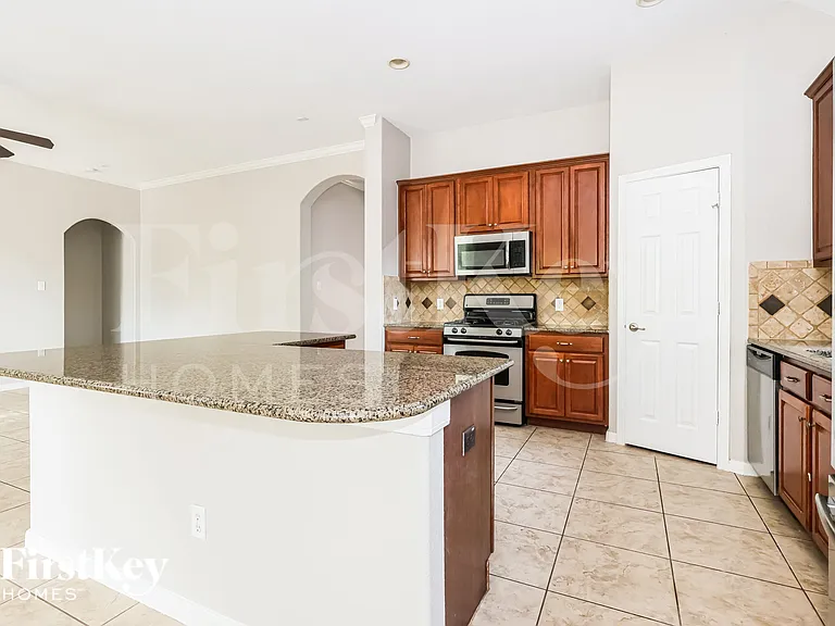 66 N Planchard Cir — Photo 9