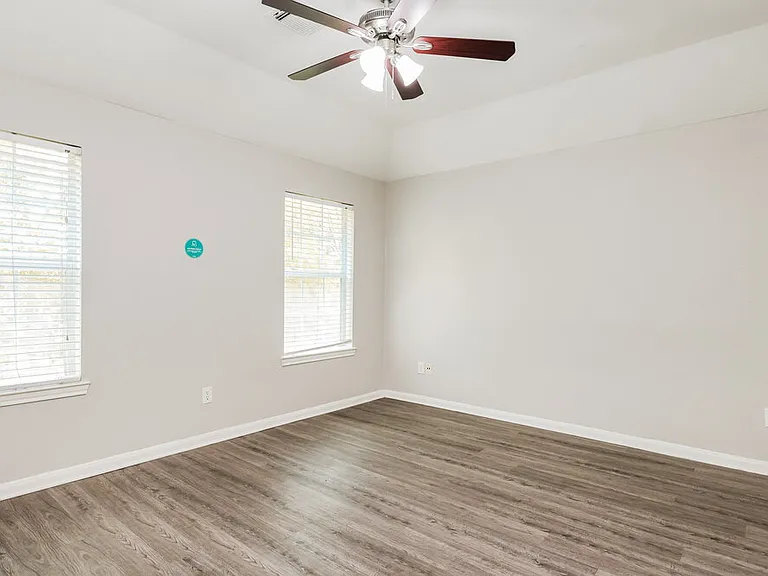 4951 S Cancun Dr — Photo 9