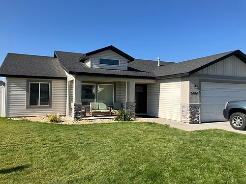 2404 Yukon Trl Photo 1