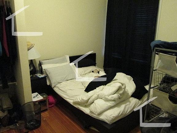 4th image of 94 Pleasant St #201