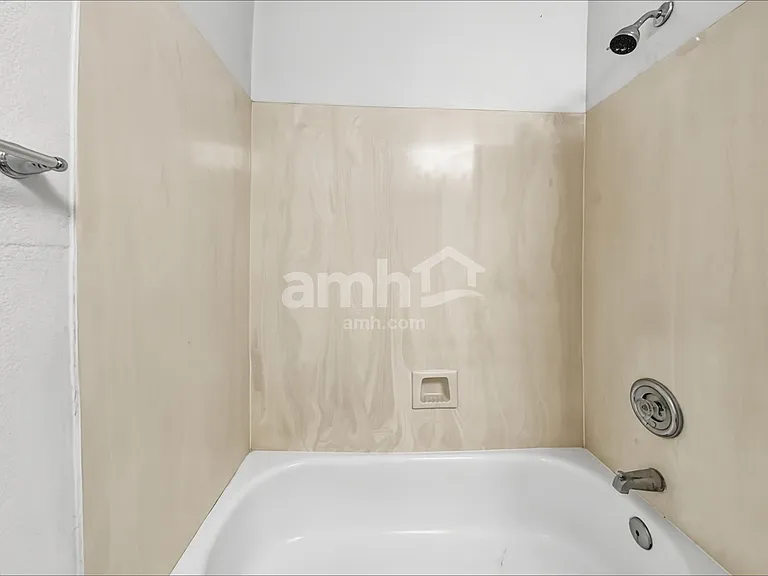 907 N Albert Dr — Photo 17