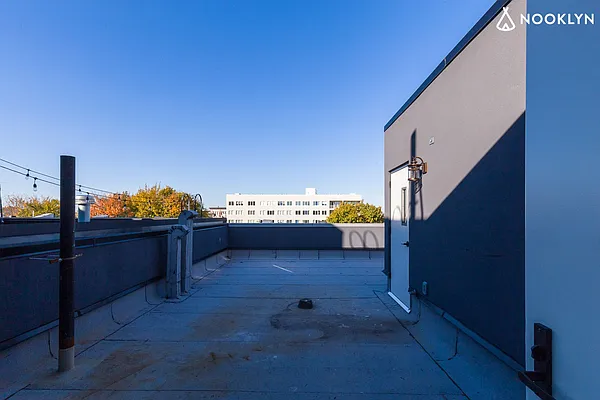 Rented by Nooklyn NYC LLC | media 48