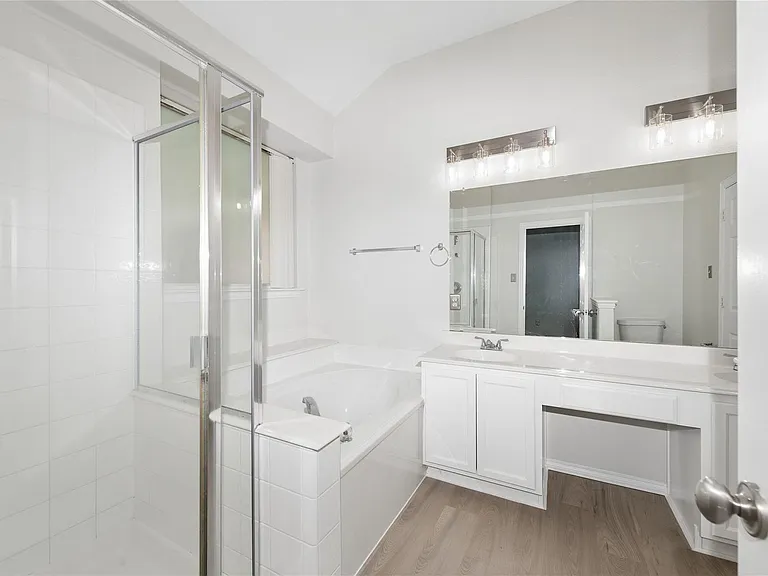 5712 Eureka Bnd — Photo 15