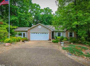 8 Alcantara Ln, Hot Springs, AR 71909