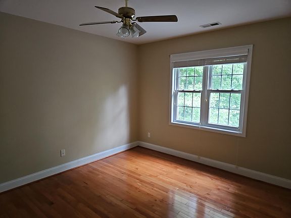 5th image of 3757 Captain Wynne Dr