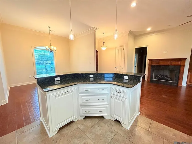 40445 Thomas Ave — Photo 4