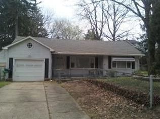 1087 N Howard St, Akron, OH 44310