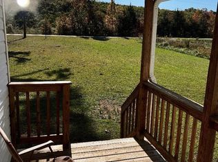 3000 Wentworth St, Reidsville, NC 27320