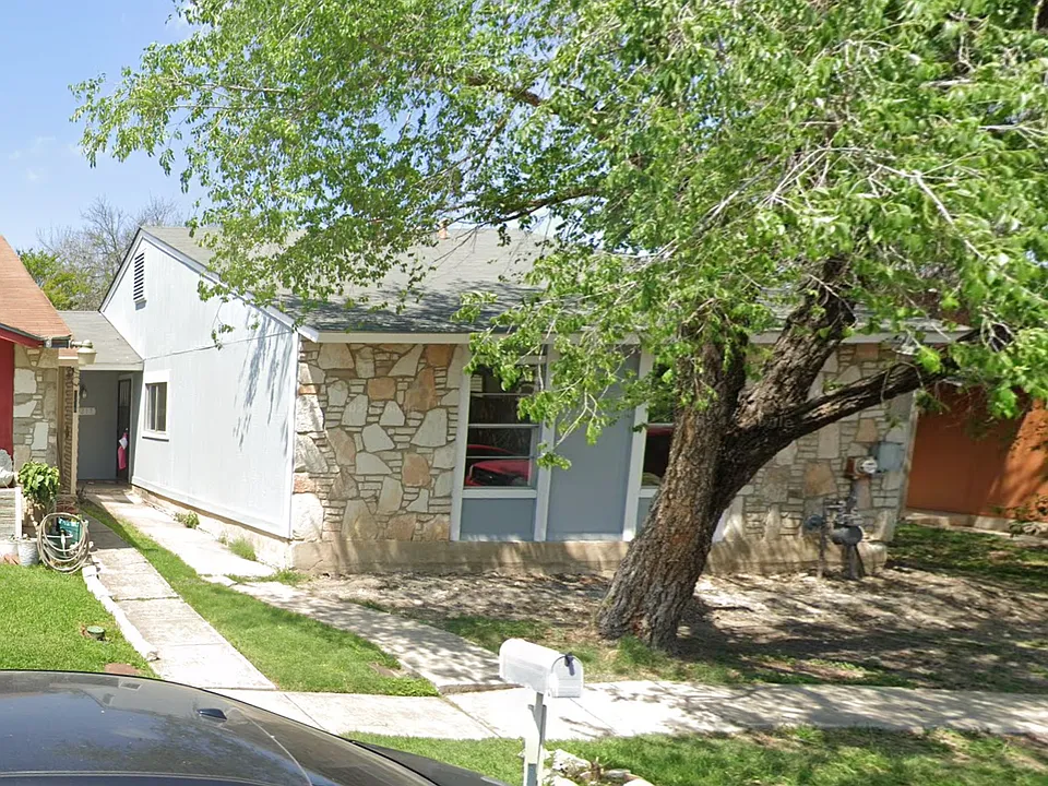 1217 Klondike St