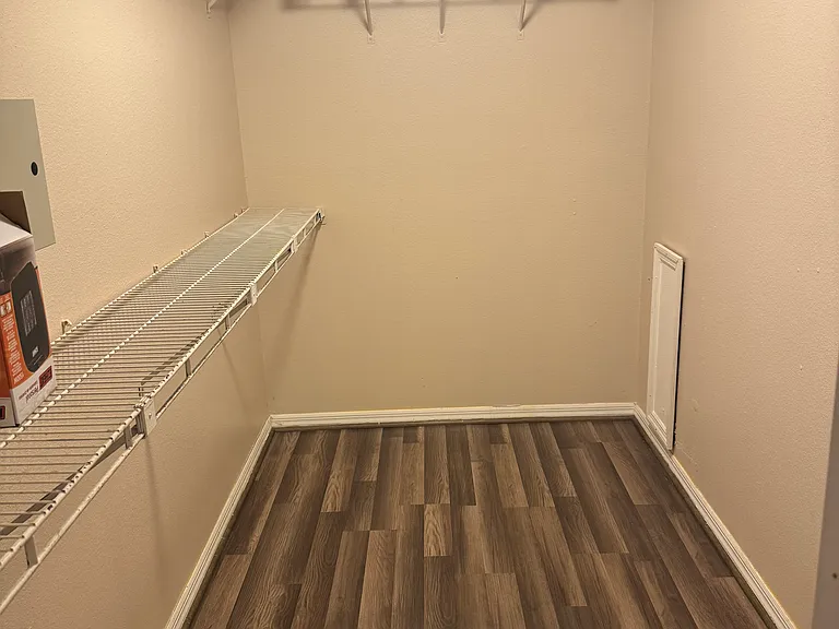 611 Rapid Falls Dr #1 — Photo 12
