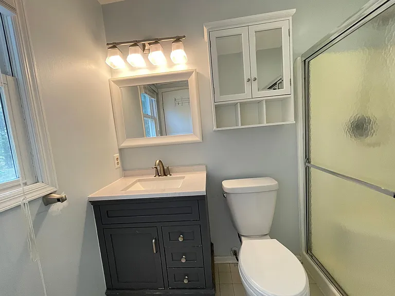 16 Jenny Ln — Photo 10