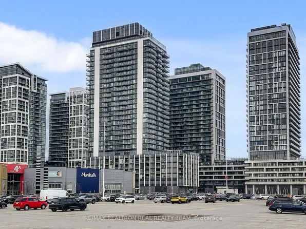 8960 Jane St #211, Vaughan, ON L4K 2M9