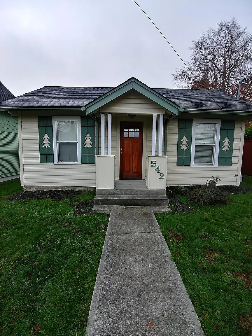 2 bed, 762 sqft, $2,000 — Photo 1