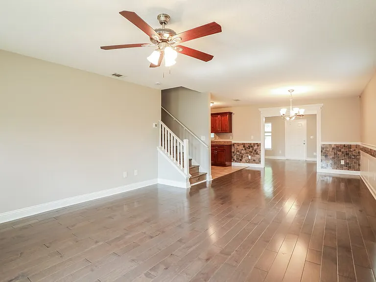 8106 Byrd Landing Ct — Photo 5