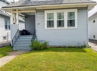 229 Parkwood Ave, Buffalo, NY 14217
