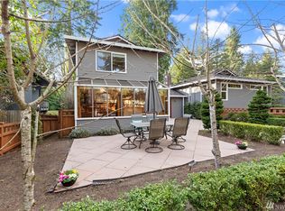 4645 88th Ave SE, Mercer Island, WA 98040