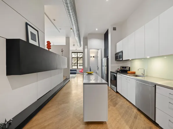 16 Greene Street image 16 of 25