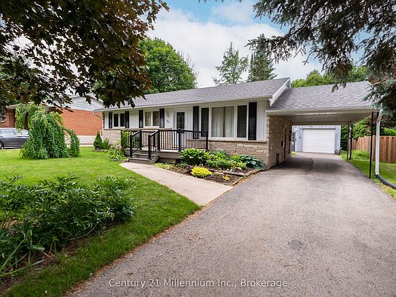 2nd image of 128 7th Ave E