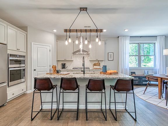 The Estates at Casteel - Pearson Interior Image 1