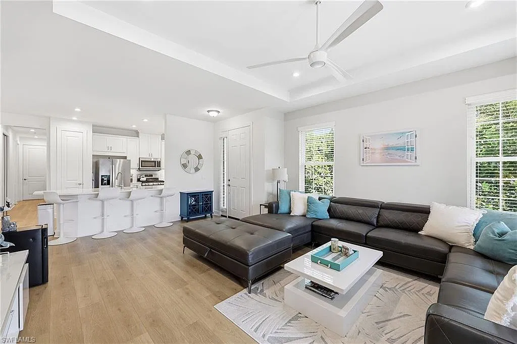 2 bed, 2.0 bath, 1708 sqft, $6,000 — Photo 4