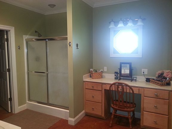Master bathroom 