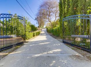 4956 Avocado Ave, Yorba Linda, CA 92886