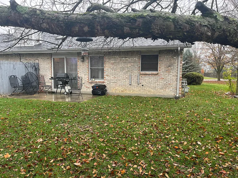 1814 N Lakeman Dr — Photo 5