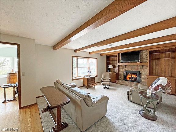 3rd image of 6936 Ponteberry St NW