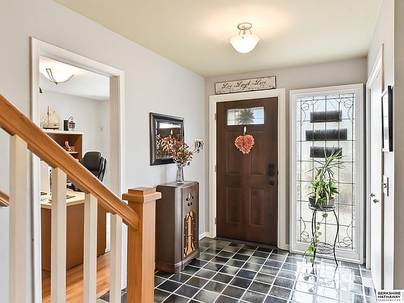 5th image of 6009 Oak Hills Dr #22