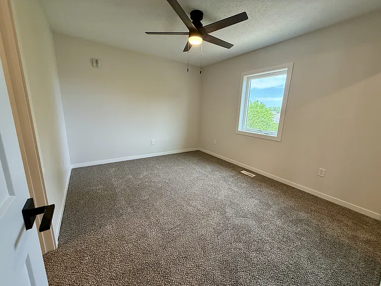 516 Cottage Ave #301 — Photo 13