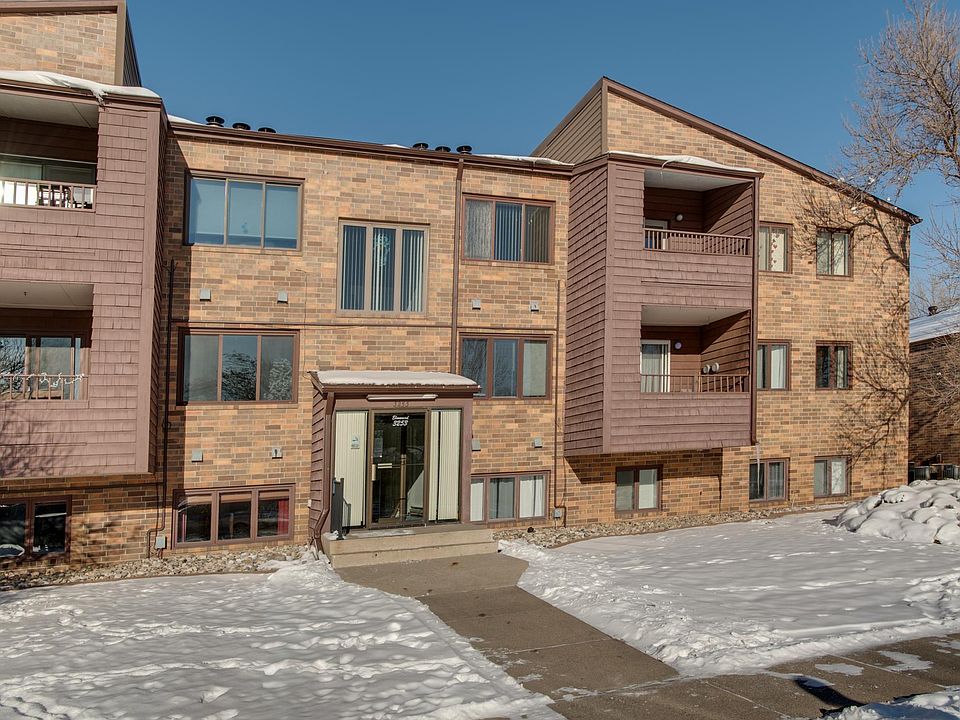 1st image of 3253 17th Ave S APT 102