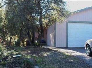 23324 Lone Pine Dr, Auburn, CA 95602