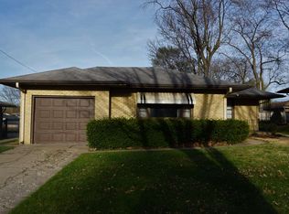 2348 Wisconsin Rd, Rockford, IL 61108