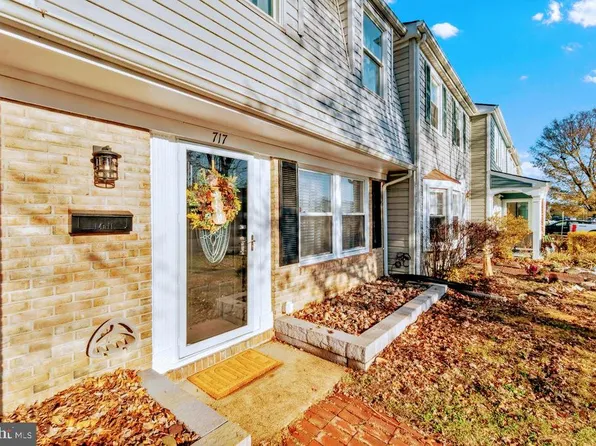 717 Shore Dr, Joppa, MD 21085