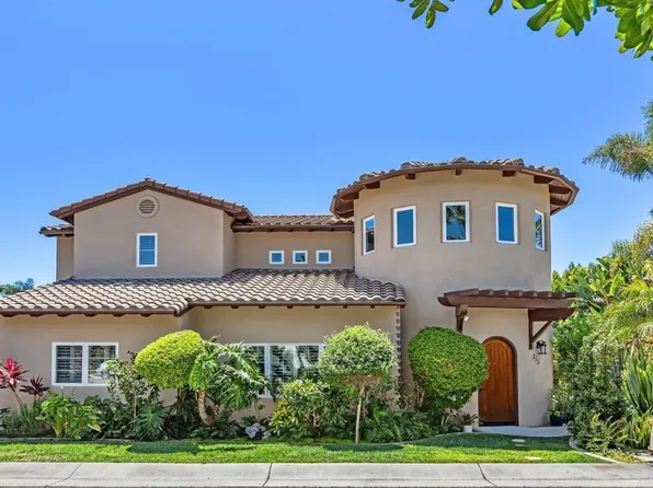 213 Hillcrest Dr, Encinitas, CA 92024