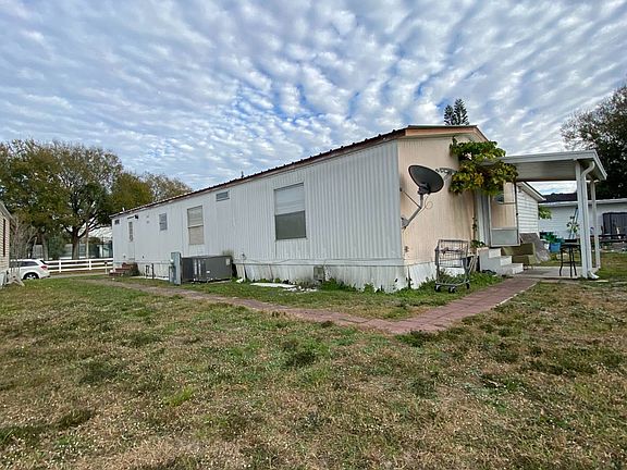 4th image of 7626 Crown Cir