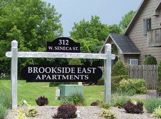 312 W Seneca St APT 1D, Manlius, NY 13104