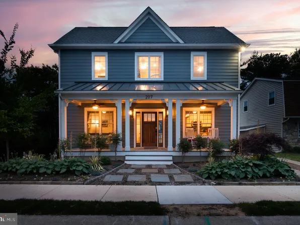 207 Country Club Dr, Rehoboth Beach, DE 19971