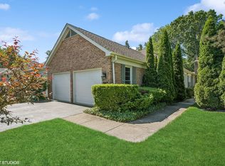 841 Sutton Ct, Lincolnshire, IL