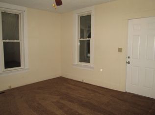 3005 E 19th St, Kansas City, MO 64127