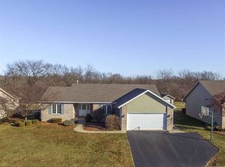 2621 Clines Ford Dr, Belvidere, IL 61008