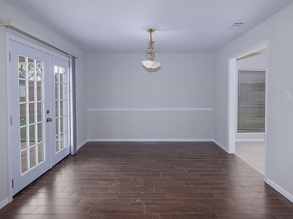 5th image of 11614 Breezy Knoll Dr