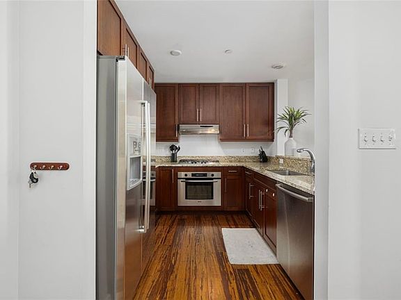 5th image of 1 W Exchange St Unit 1803