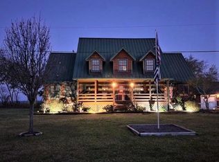 8226 Tri City Beach Rd, Baytown, TX 77523