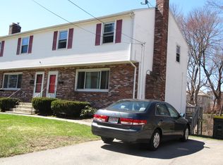 49 Dale St, Franklin, MA 02038