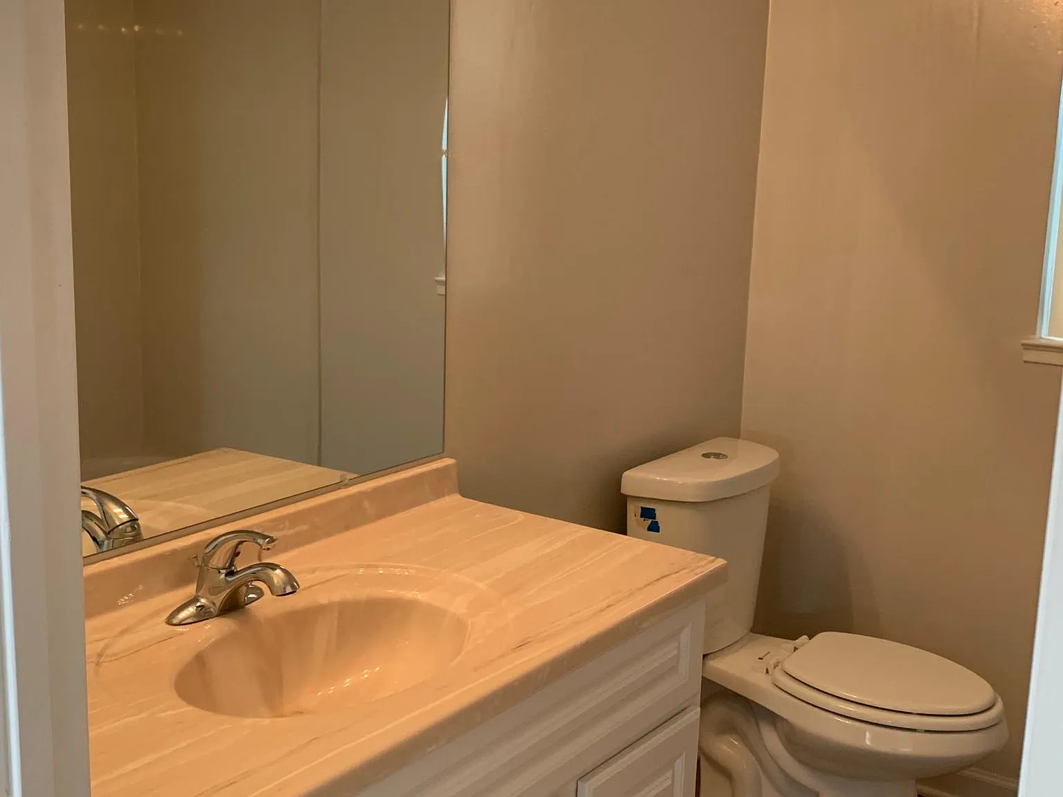 5444 N Del Mar Ave — Photo 4